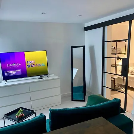 Apartament Michalowskiego W Poblizu Radiostacji Gliwice Zewnętrze zdjęcie